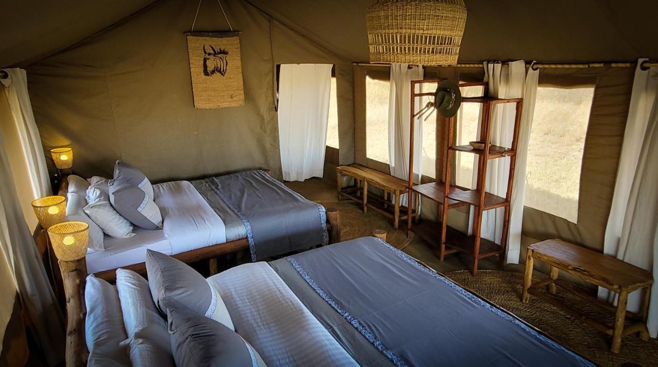 Hotel Zawadi Camp Serengeti Esterno foto