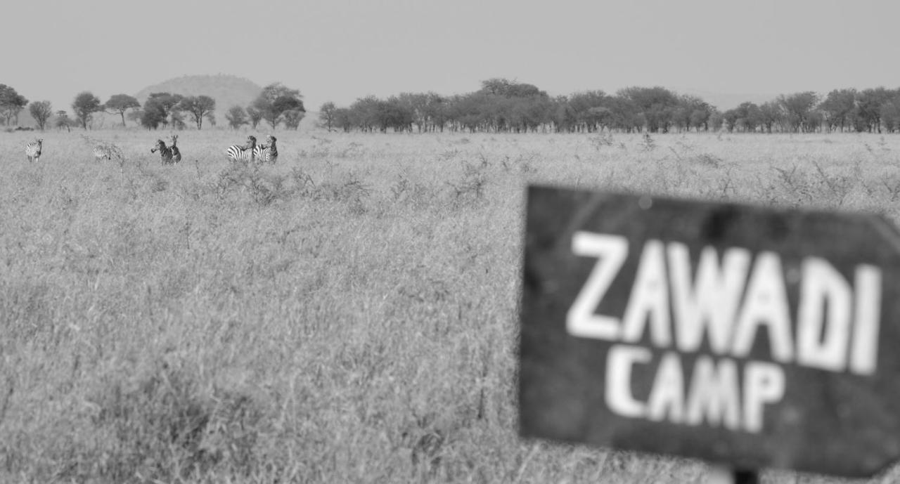 Hotel Zawadi Camp Serengeti Esterno foto