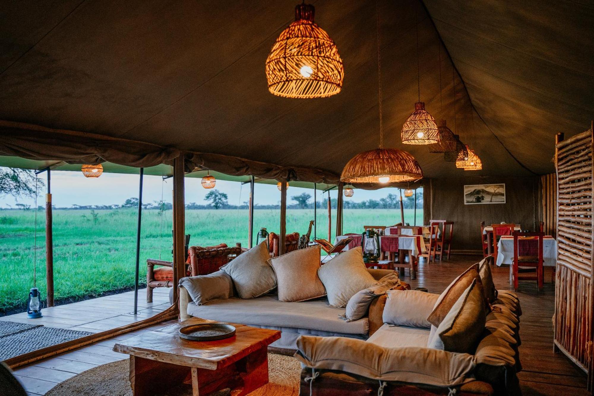 Hotel Zawadi Camp Serengeti Esterno foto