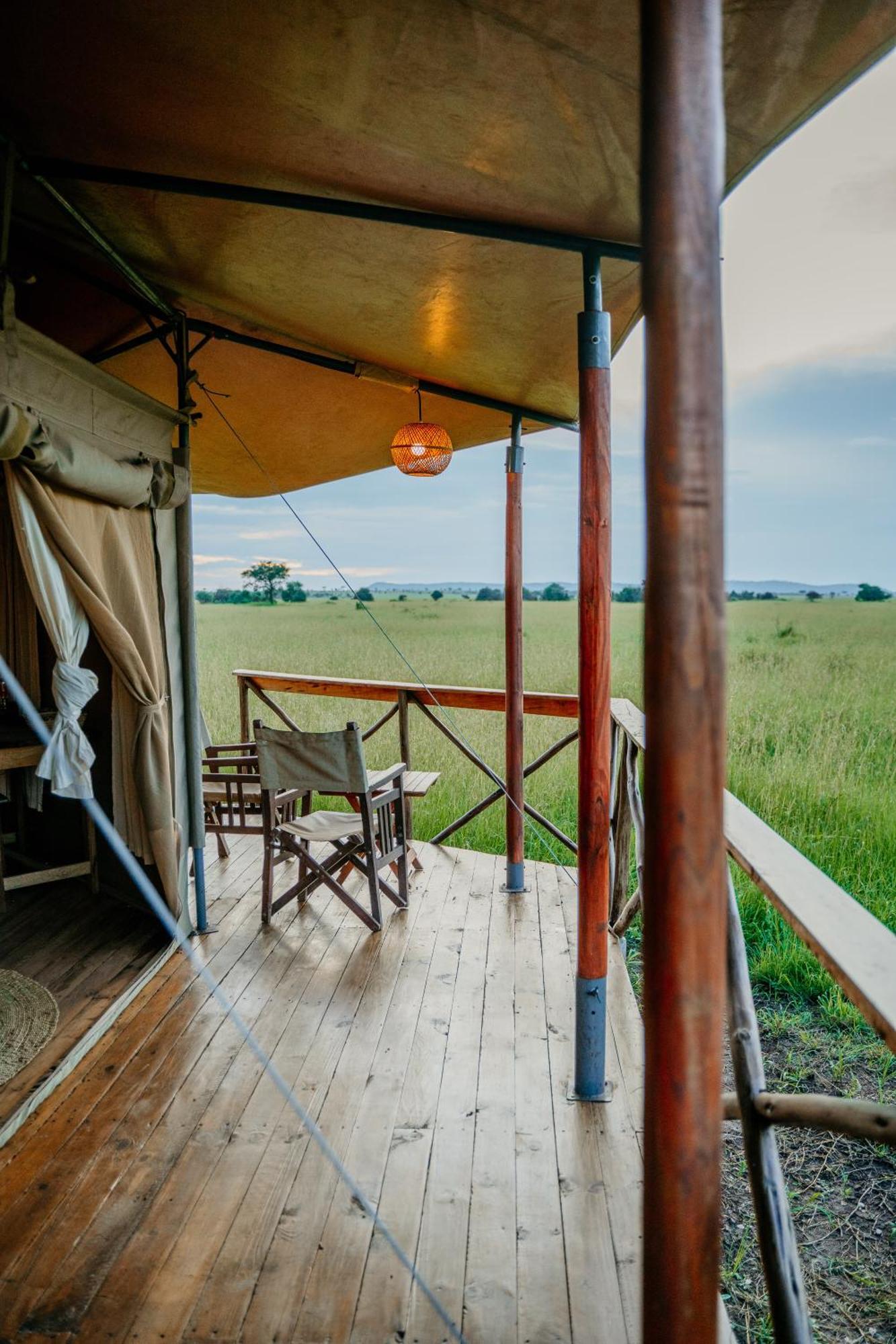 Hotel Zawadi Camp Serengeti Esterno foto