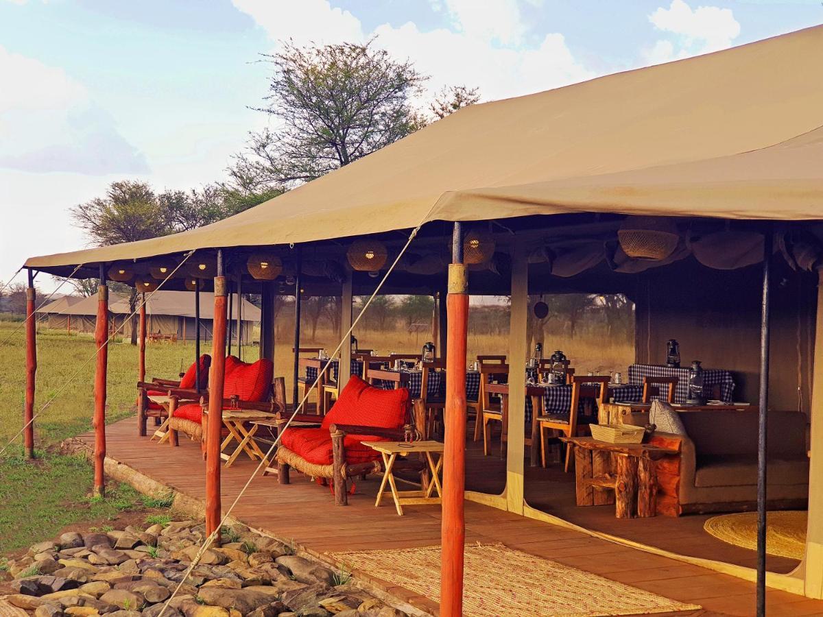 Hotel Zawadi Camp Serengeti Esterno foto