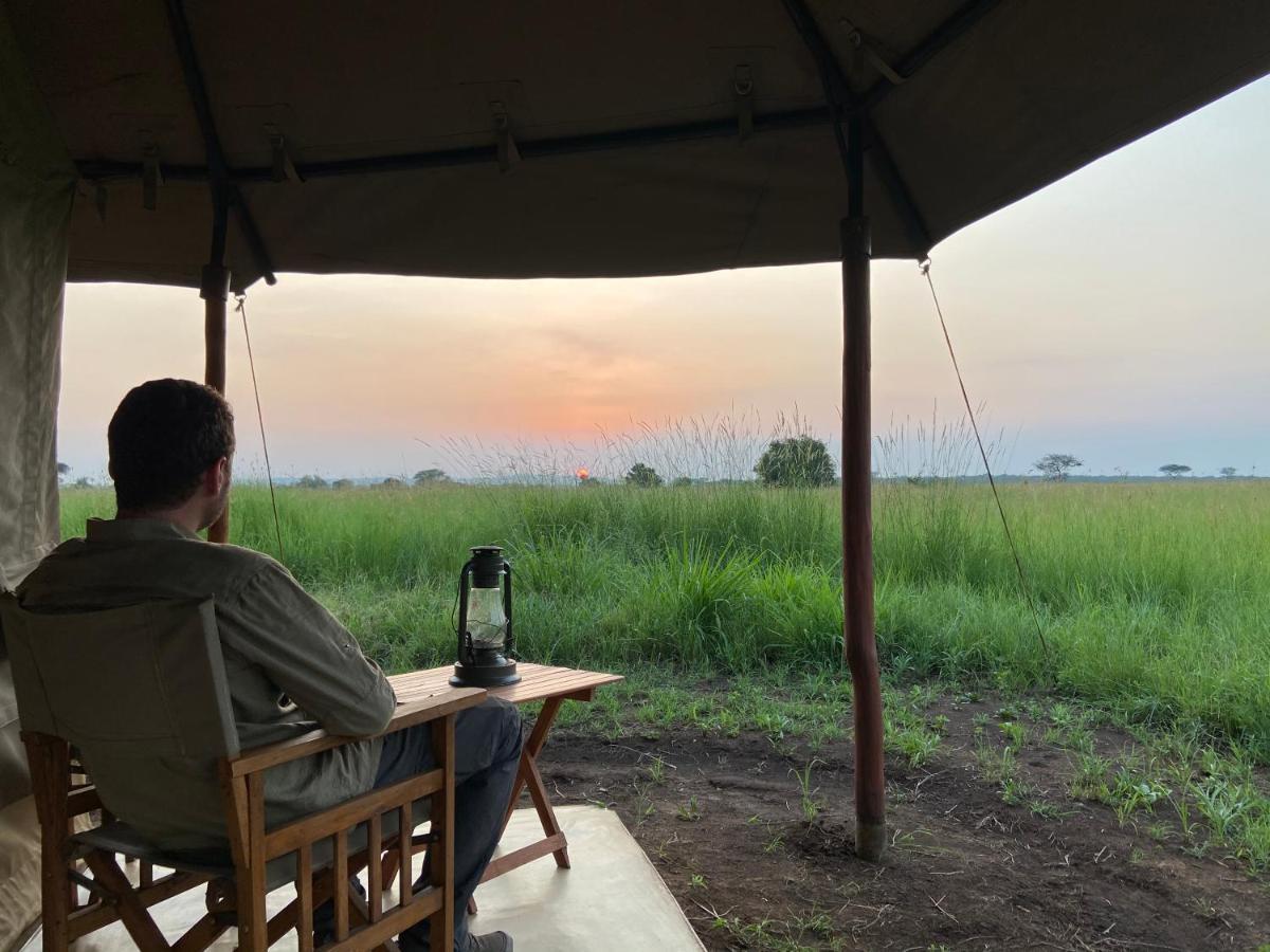 Hotel Zawadi Camp Serengeti Esterno foto